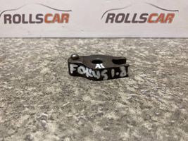 Ford Focus Fuel Injector clamp holder 