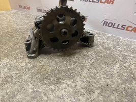 Volkswagen PASSAT B5.5 Oil pump 038115105B