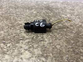 Audi A6 S6 C6 4F Sensor de temperatura interna/externa 8Z0820335