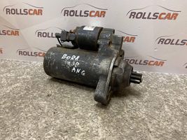 Volkswagen Bora Motor de arranque 02A911024