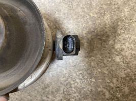 Audi A6 S6 C6 4F Dzinēja spilvens 4F0199379H