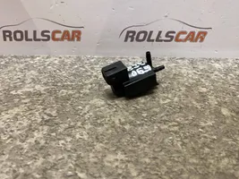 BMW 3 E90 E91 Solenoidinis vožtuvas 70231800