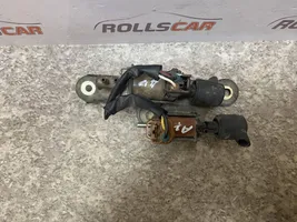 Toyota Avensis T220 Turboahtimen magneettiventtiili 2586064140