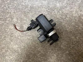 BMW 5 E39 Solenoīda vārsts 72279600