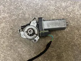 Mercedes-Benz E W211 Seat adjustment motor 0390203001