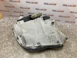 Mercedes-Benz C W203 Lampa przednia 1305235663