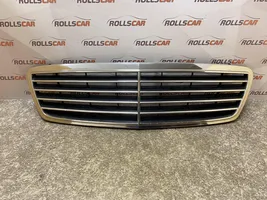 Mercedes-Benz C W203 Grille de calandre avant A2038800183