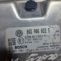 Volkswagen Caddy Variklio valdymo blokas 06G906022S