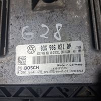 Volkswagen Cross Touran I Sterownik / Moduł ECU 03G906021RN
