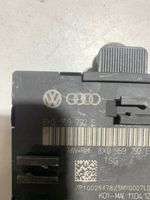 Volkswagen PASSAT B7 Unidad de control/módulo de la puerta 8X0959792E