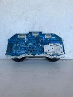 Mitsubishi Pajero Compteur de vitesse tableau de bord 0898Z8