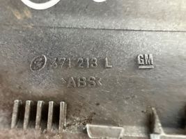 Opel Zafira A Veidrodėlio plastikinė apdaila 471213L