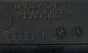 Audi A3 S3 8L Listwa oświetlenie tylnej tablicy rejestracyjnej 8P48275743FZ