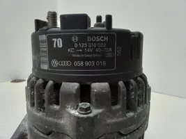 Audi A4 S4 B5 8D Generatore/alternatore 058903016