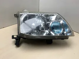 Nissan X-Trail T30 Lampa przednia 