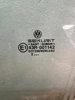 Volkswagen Polo Основное стекло передних дверей (четырехдверного автомобиля) 43R001142