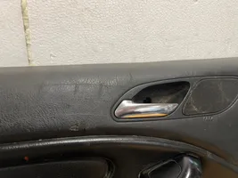 BMW 3 E46 Revestimiento de puerta delantera 8223971