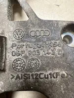 Volkswagen Touran I Support de générateur / alternateur 06F903143B