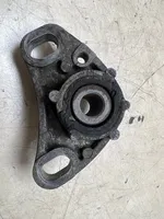 Volvo S80 Soporte de montaje del motor 8666204