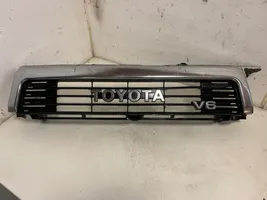 Toyota 4 Runner N120 N130 Etupuskurin ylempi jäähdytinsäleikkö 5310089165