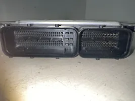 Volkswagen Touran I Sterownik / Moduł ECU 03G906021AB