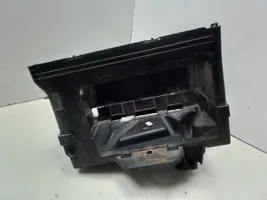 Skoda Fabia Mk1 (6Y) Vassoio scatola della batteria 6Q0915419B