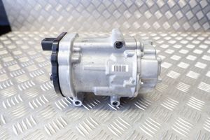 Toyota RAV 4 (XA50) Klimakompressor Pumpe 0424001991