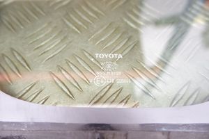 Toyota RAV 4 (XA50) Luna/vidrio traseras 6271042360