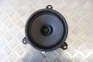 Toyota Yaris Cross Enceinte de porte arrière 8616002B80