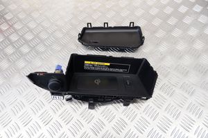 Lexus RX 450H Modulo di ricarica wireless 861C048020