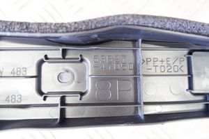 Toyota Prius (XW50) Rivestimento dell’estremità del parafango 5382747050