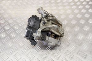 Toyota Yaris XP210 Caliper del freno trasero 463100D010