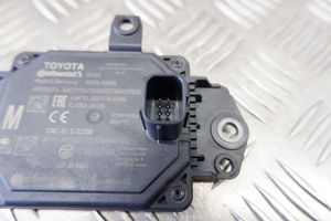 Toyota Yaris XP210 Sensore radar Distronic 882100D040