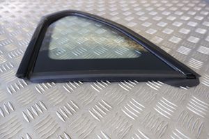 BMW X1 F48 F49 Fenêtre latérale avant / vitre triangulaire 7406870
