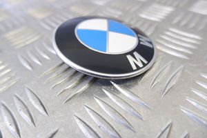 BMW X1 F48 F49 Emblemat / Znaczek 7376339