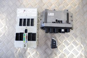 BMW X1 F48 F49 Komputer / Sterownik ECU i komplet kluczy 8489653