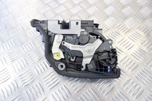 BMW X1 F48 F49 Etuoven lukko 7281936