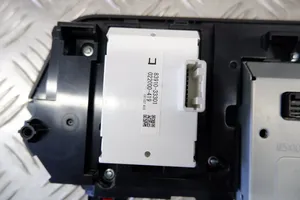 Lexus UX Monitor / wyświetlacz / ekran 8611076090