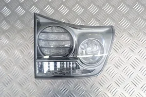 Lexus RX 330 - 350 - 400H Lampy tylnej klapy bagażnika 8159148060