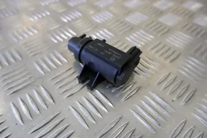 Mazda CX-5 Pritraukėjas/ solenoidas SH0218741