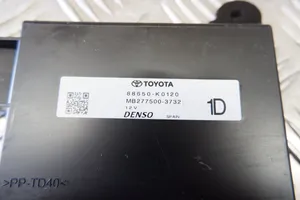 Toyota Yaris XP210 Air conditioner control unit module 88650K0120
