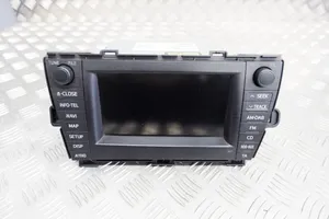 Toyota Prius (XW30) Panel / Radioodtwarzacz CD/DVD/GPS 8612047410