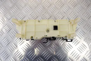 Toyota Prius (XW30) Panel klimatyzacji 5590047020