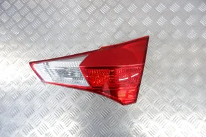 Toyota RAV 4 (XA40) Lampy tylnej klapy bagażnika 8158142050