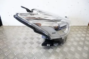 Toyota Prius+ (ZVW40) Faro/fanale 8114047680