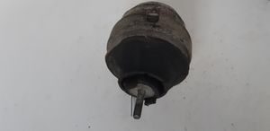 Audi A4 S4 B5 8D Supporto di montaggio del motore 8D0199379J