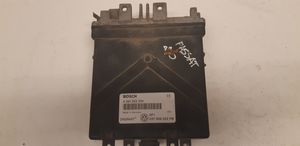 Audi 80 90 S2 B4 Sterownik / Moduł ECU 037906022FM