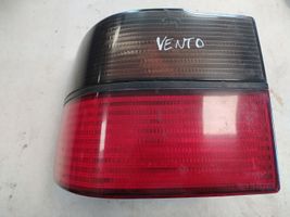 Volkswagen Vento Feux arrière / postérieurs 1H5945111A