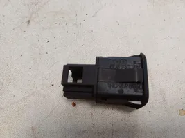 Audi A4 S4 B5 8D Interruptor de la alarma 8L0962109