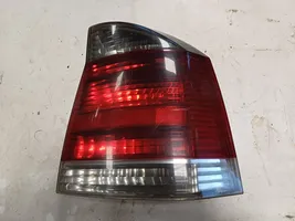 Opel Vectra C Aizmugurējais lukturis virsbūvē 13157647